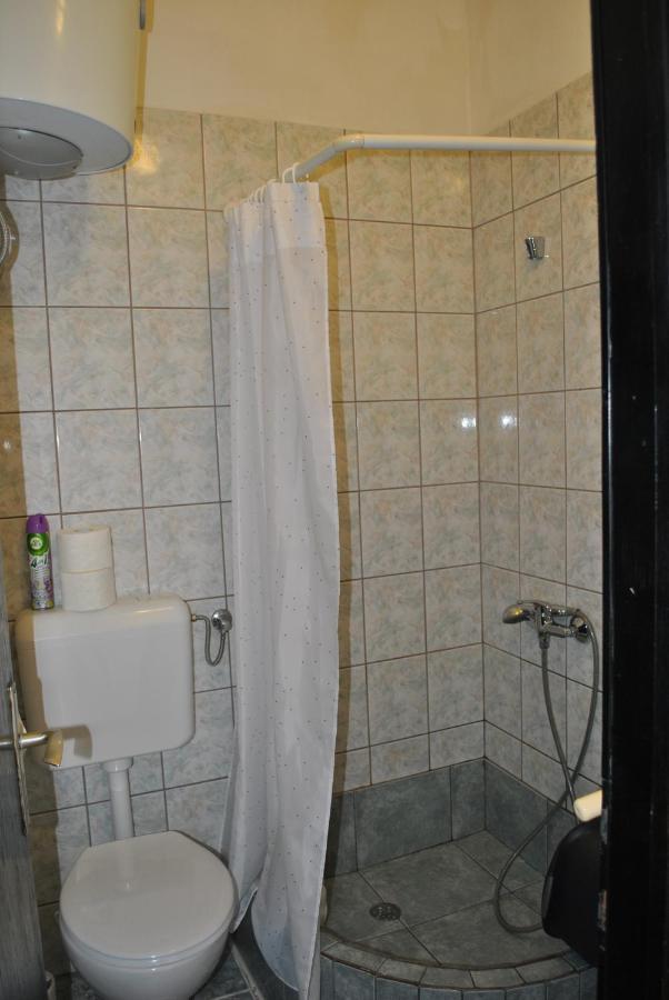 Apartmani Gradac Gradac  Exteriör bild